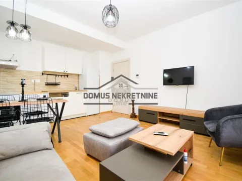 Rent, one bedroom apartment, 55m², Centar, Podgorica - image 3