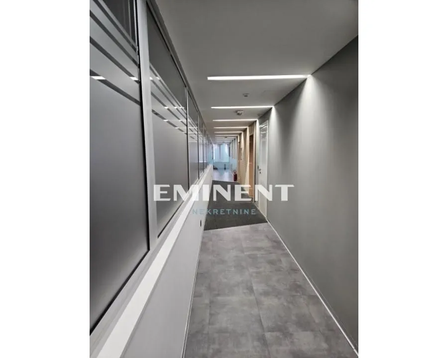 Rent, office space, 148m², Stari Grad, Beograd