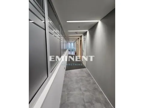 Izdavanje, poslovni prostor, 299m², Stari Grad, Beograd - image 12