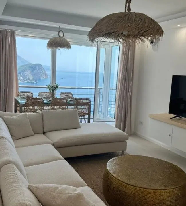 Sale, two bedroom apartment, 70m², Vidikovac, Budva
