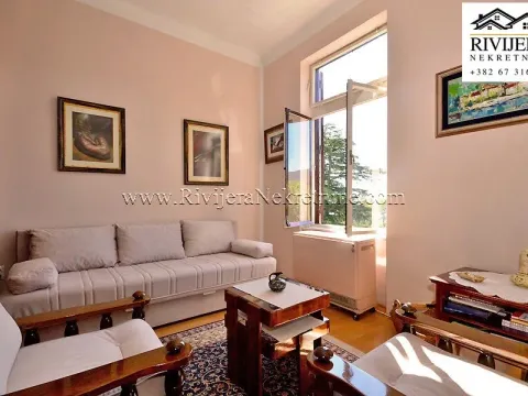 Prodaja, četvorosoban stan, 177m², Centar, Herceg Novi - image 28