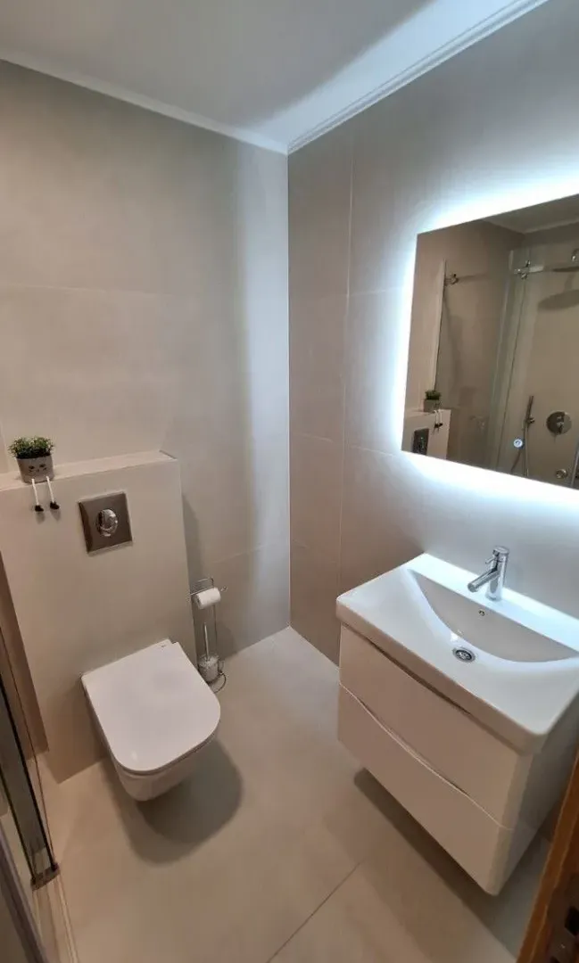 Izdavanje, jednosoban stan, 48m², City Kvart, Podgorica