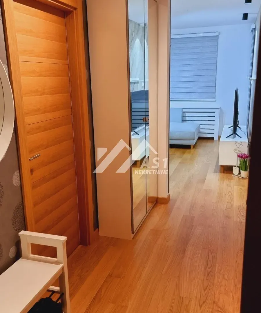 Rent, three bedroom apartment, 66m², Rotkvarija, Novi Sad Sve Podlokacije