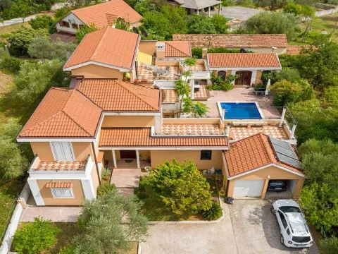 Sale, house, 375m², Kavač, Kotor - image 16