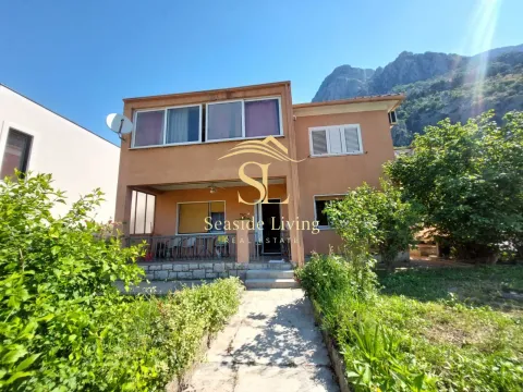 Rent, three bedroom apartment, 90m², Centar, Kotor - image 19