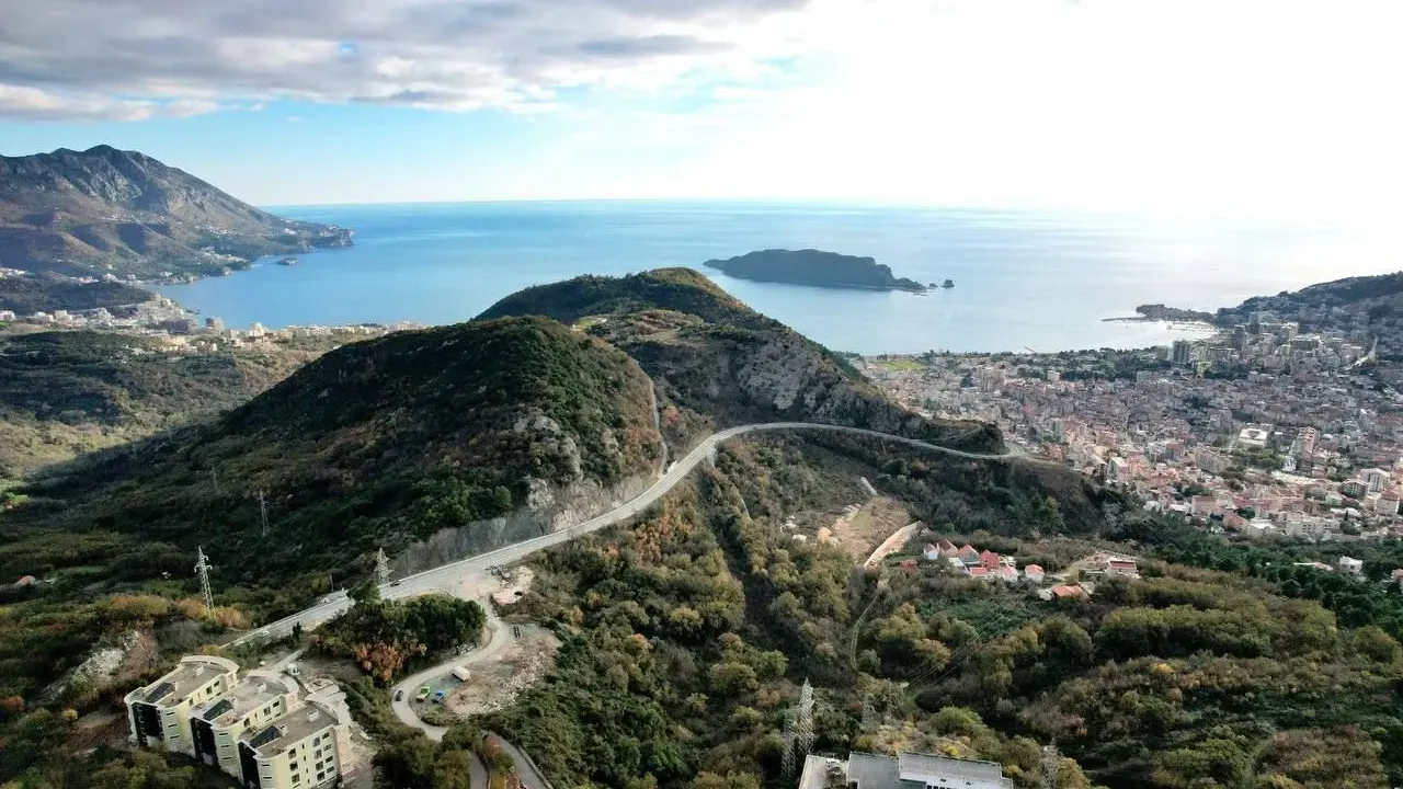 Sale, land lot, 2951m², Markovići, Budva