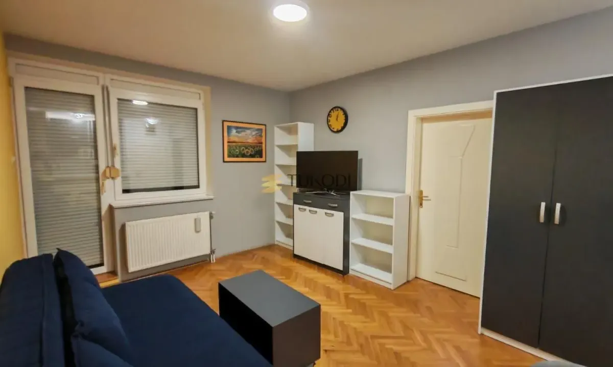 Izdavanje, jednosoban stan, 33m², Grbavica, Novi Sad Sve Podlokacije