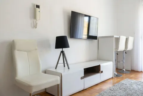 Sale, two bedroom apartment, 43m², Budva, Crna Gora - image 2