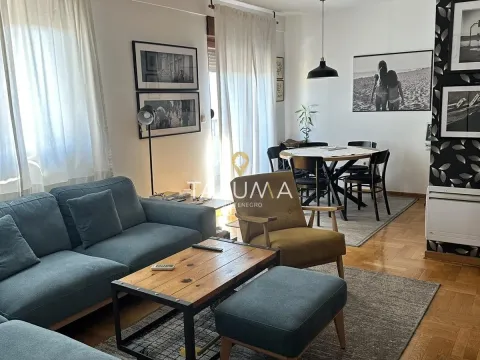Sale, three bedroom apartment, 81m², Stari Aerodrom, Podgorica