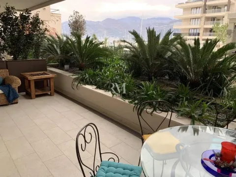 Sale, one bedroom apartment, 81m², Porto Montenegro, Tivat - image 9