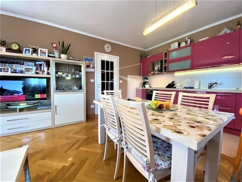 Rent, apartment, 88m², City Kvart, Podgorica