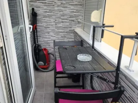 Izdavanje, dvosoban stan, 55m², Stari Grad, Beograd - image 8