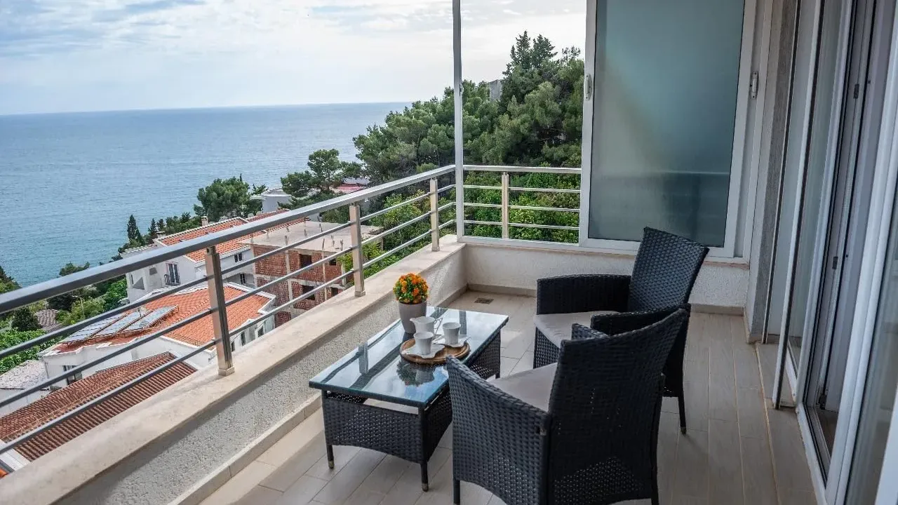 Prodaja, jednosoban stan, 55m², Pinješ, Ulcinj