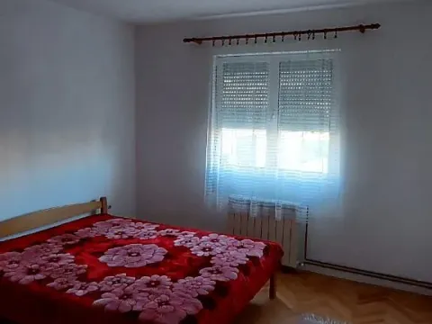 Rent, three bedroom apartment, 130m², Dahna, Podgorica - image 18