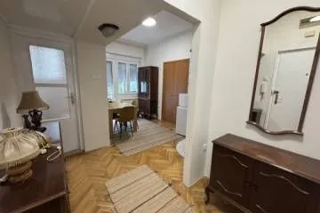 Izdavanje, jednosoban stan, 37m², Kalenić Pijaca, Vračar Sve Podlokacije - image 3
