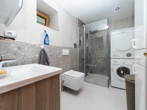 Sale, house, 458m², Kuljače, Budva - image 9