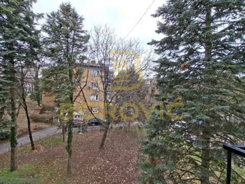 Rent, two bedroom apartment, 38m², Savski Venac, Beograd - image 9