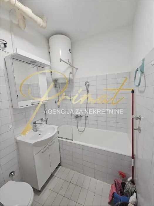 Rent, two bedroom apartment, 56m², Palilula Sve Podlokacije, Beograd