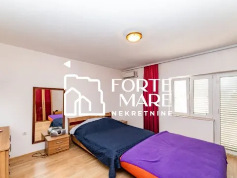 Sale, house, 266m², Igalo, Herceg Novi - image 10