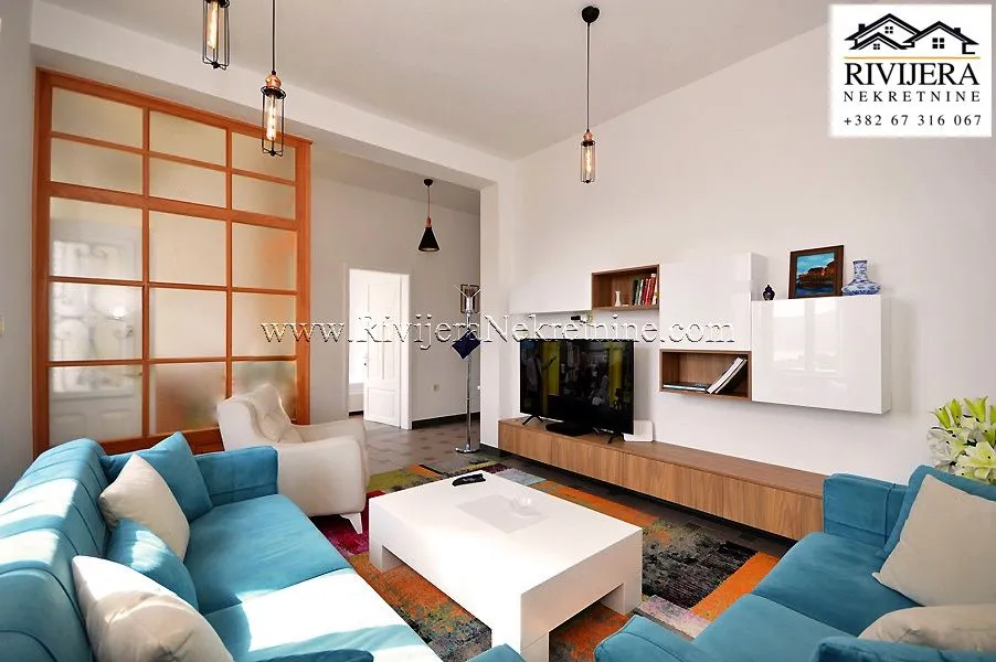 Prodaja, kuća, 90m², Centar, Herceg Novi