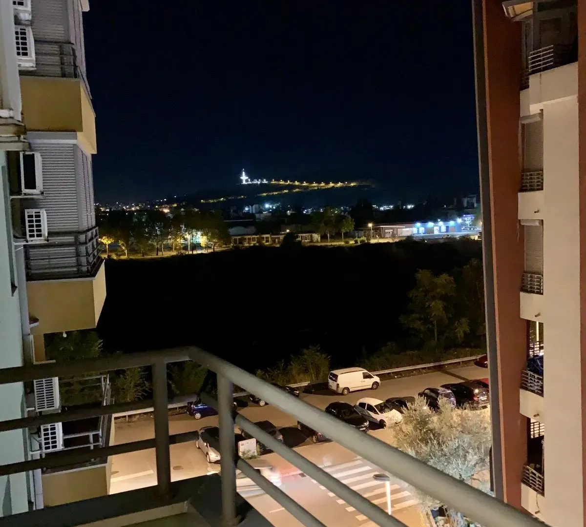 Rent, one bedroom apartment, 47m², Krivi Most, Podgorica