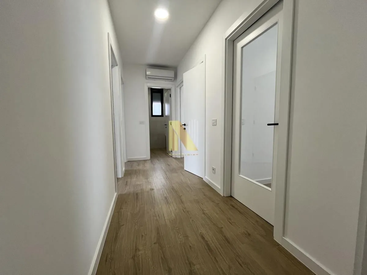 Prodaja, stan, 191m², Bulevar Evrope, Novi Sad Sve Podlokacije