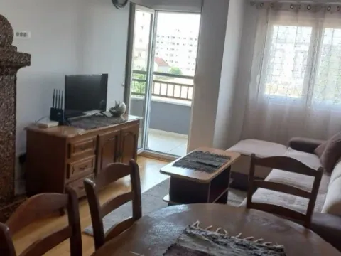 Izdavanje, jednosoban stan, 44m², Zabjelo, Podgorica