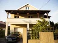 Sale, five bedroom apartment, 200m², Zabjelo, Podgorica - image 2