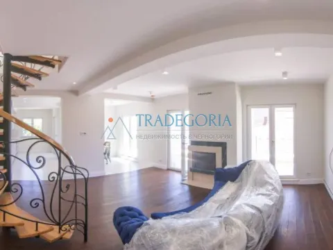 Prodaja, trosoban stan, 225m², Đenovići, Herceg Novi - image 8