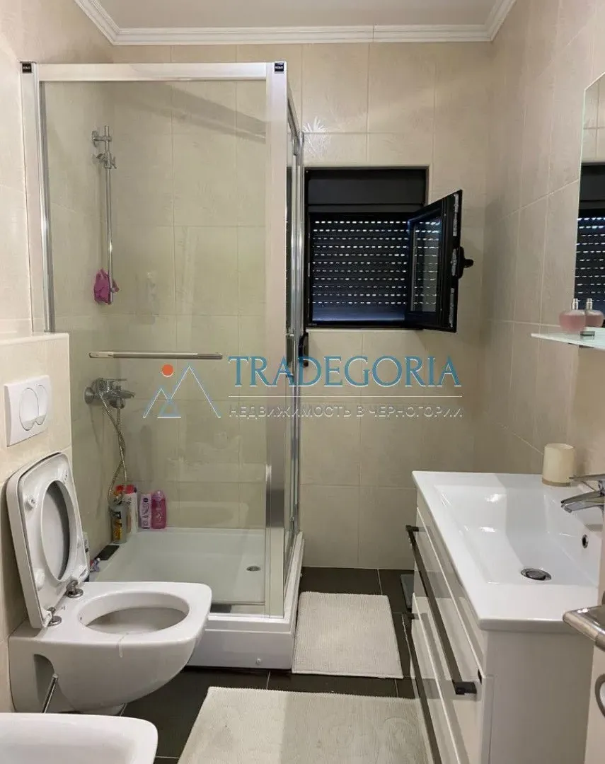 Prodaja, kuća, 300m², Bar, Crna Gora