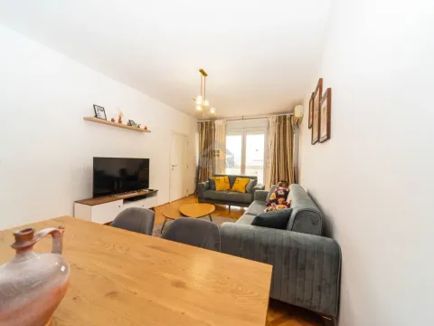 Prodaja, dvosoban stan, 63m², Centar, Podgorica - image 4