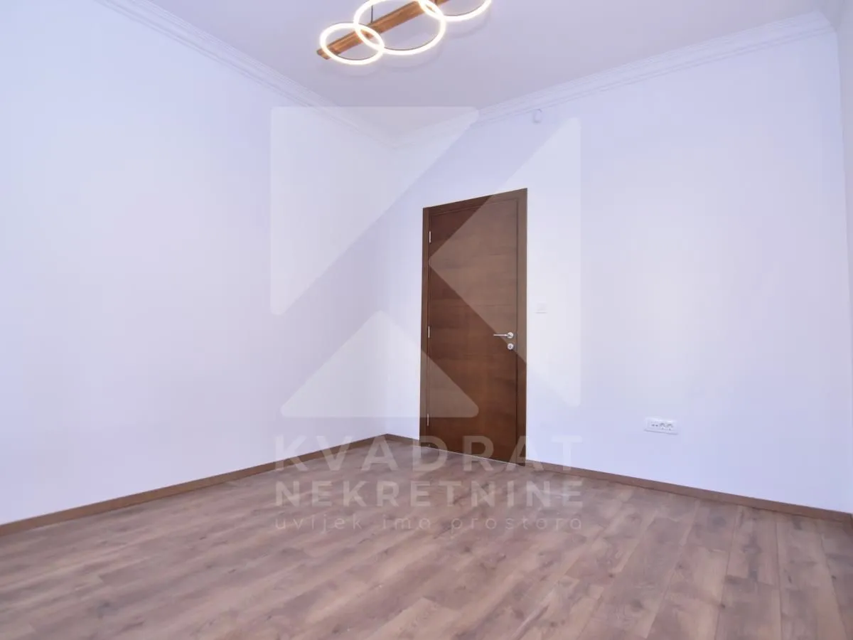 Rent, office space, 70m², Centar, Podgorica