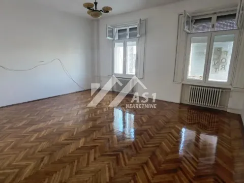 Izdavanje, četvorosoban stan, 136m², Kej, Novi Sad Sve Podlokacije - image 6