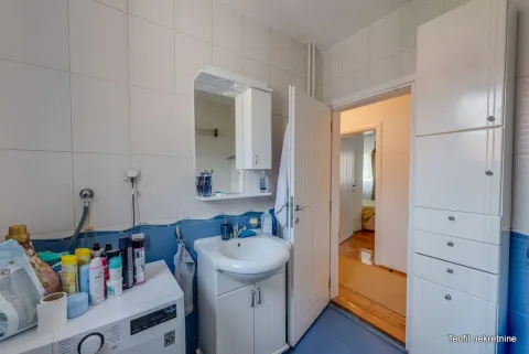 Sale, three bedroom apartment, 63m², Južni Bulevar, Vračar Sve Podlokacije - image 18