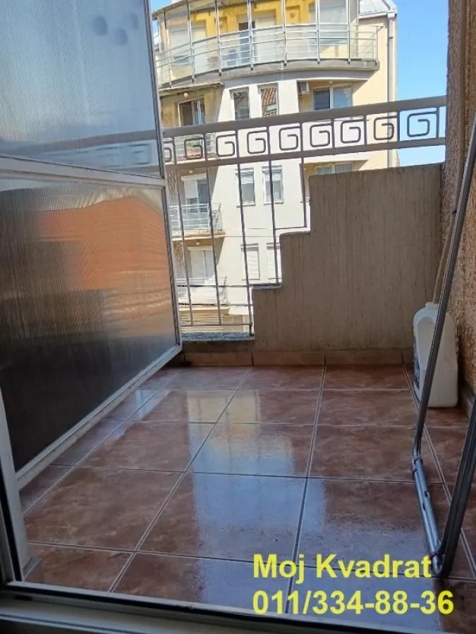 Prodaja, garsonjera, 30m², Karaburma, Palilula Sve Podlokacije