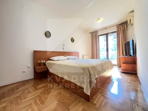 Izdavanje, dvosoban stan, 74m², Preko Morače, Podgorica - image 7