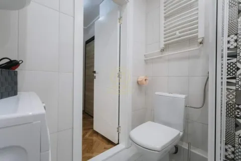 Prodaja, jednosoban stan, 38m², Centar, Novi Sad - image 16