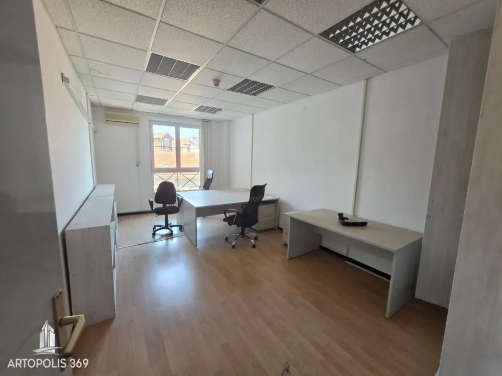 Rent, office space, 210m², Botanička Bašta, Palilula Sve Podlokacije