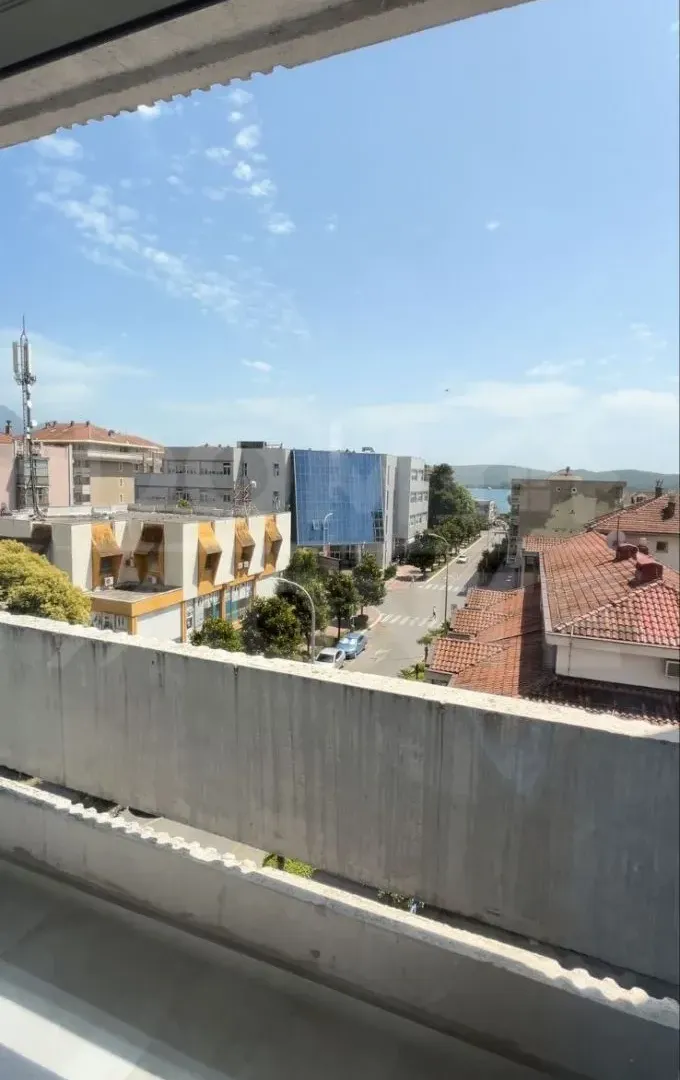 Rent, two bedroom apartment, 80m², Tivat, Crna Gora