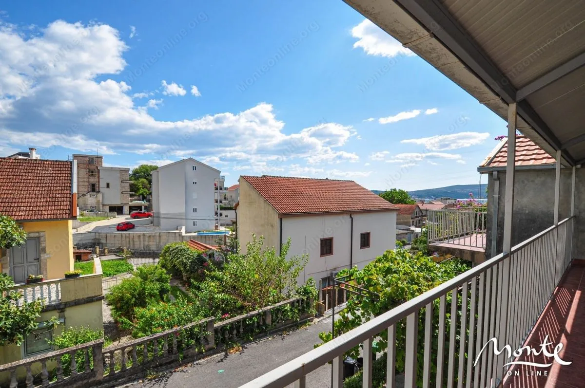 Prodaja, trosoban stan, 116m², Tivat, Crna Gora