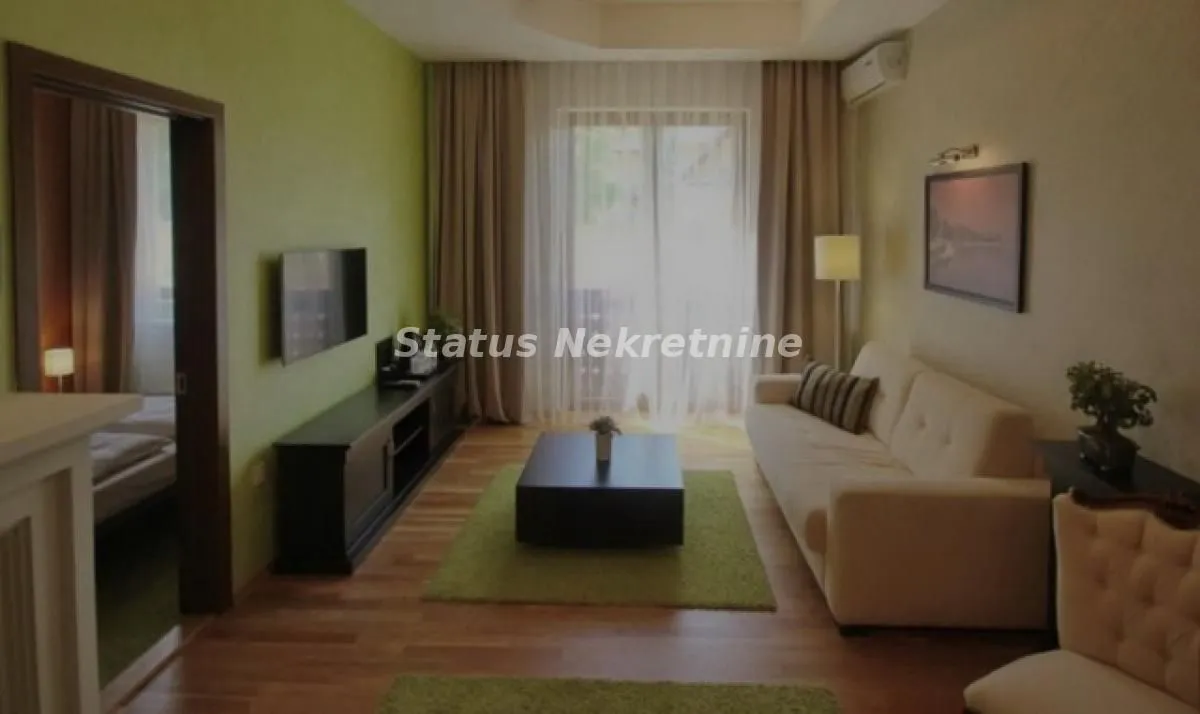 Prodaja, dvosoban stan, 38m², Palić, Subotica