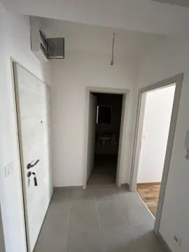 Izdavanje, dvosoban stan, 62m², Zabjelo, Podgorica - image 4