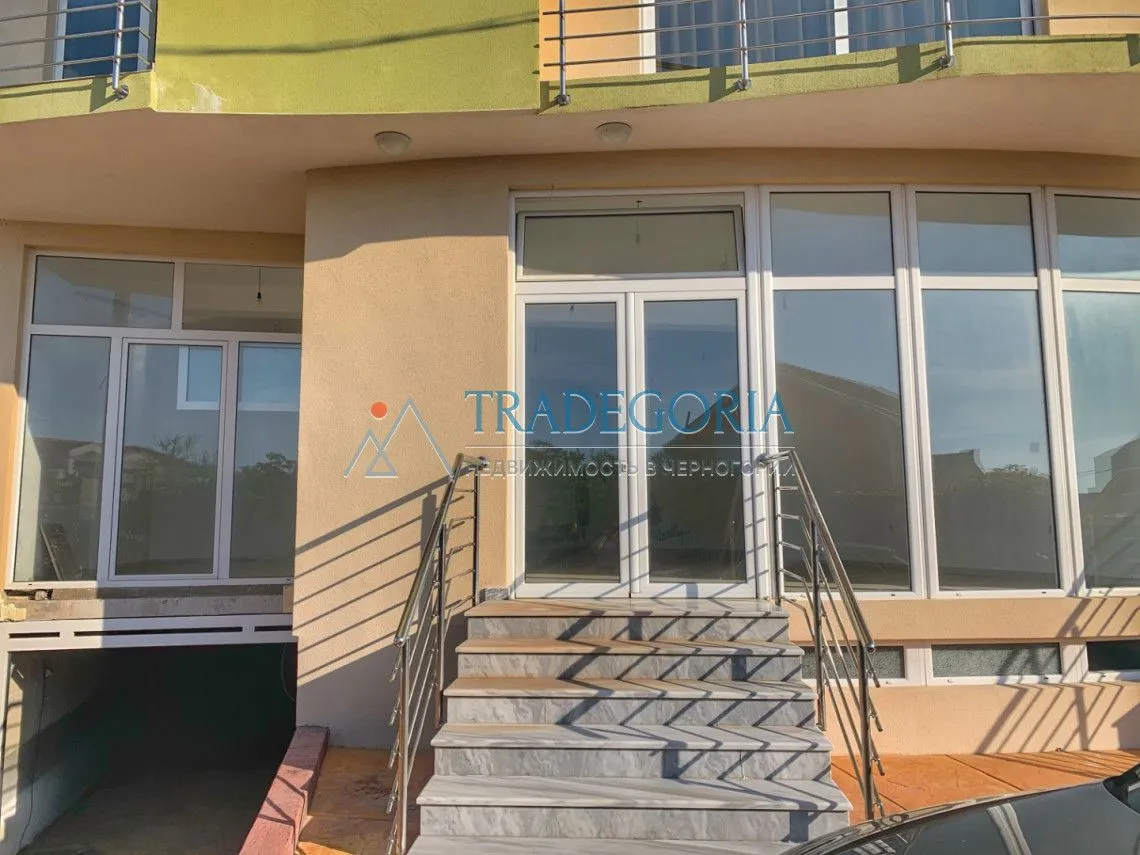 Prodaja, kuća, 670m², Bar, Crna Gora