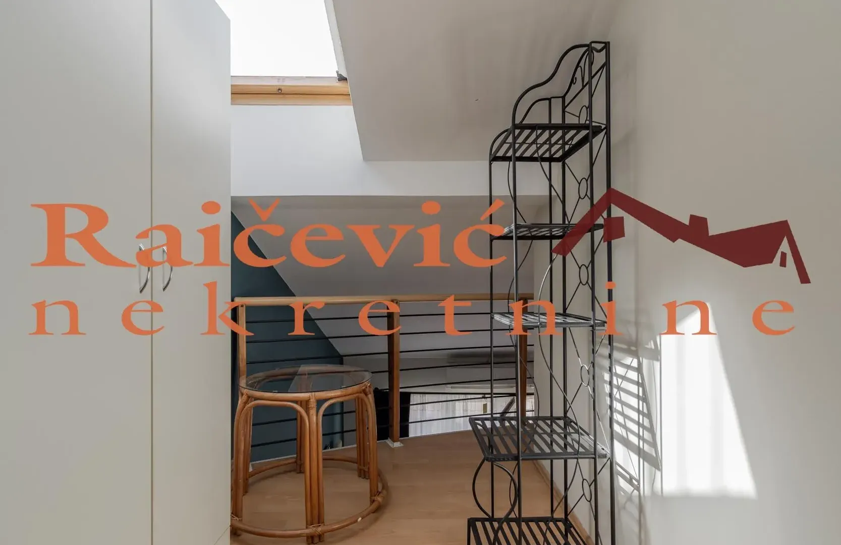Prodaja, stan, 158m², Zemun Sve Podlokacije, Beograd