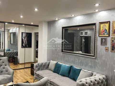 Sale, two bedroom apartment, 60m², Novi Beograd Blok 28, Novi Beograd Sve Podlokacije - image 3