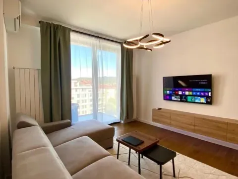 Izdavanje, dvosoban stan, 55m², Bulevar, Niš - image 2