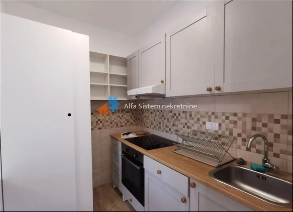 Rent, two bedroom apartment, 55m², Stari Grad, Beograd