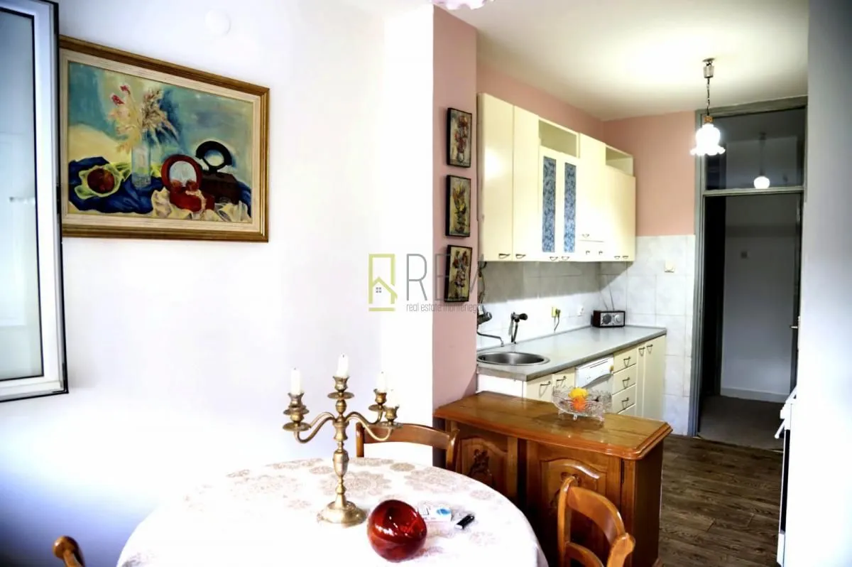 Prodaja, trosoban stan, 120m², Tuški Put, Podgorica