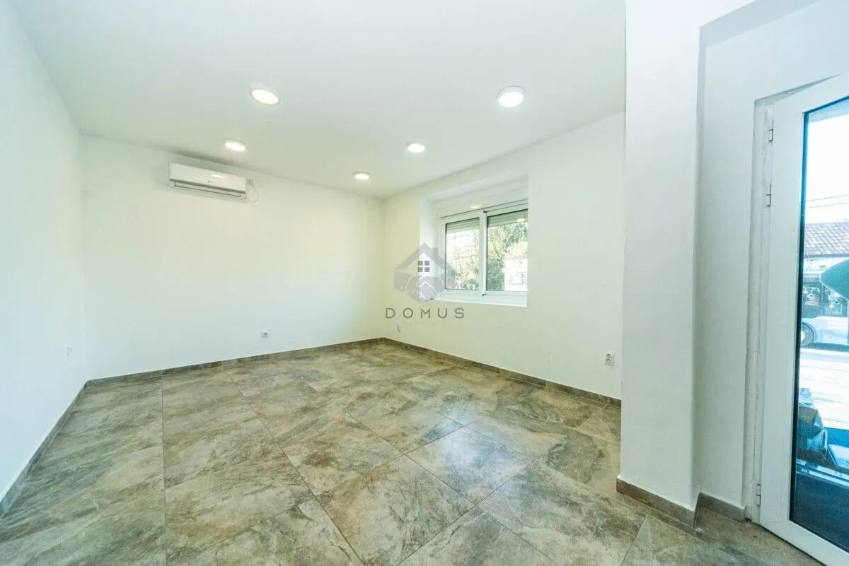 Rent, office space, 65m², Masline, Podgorica