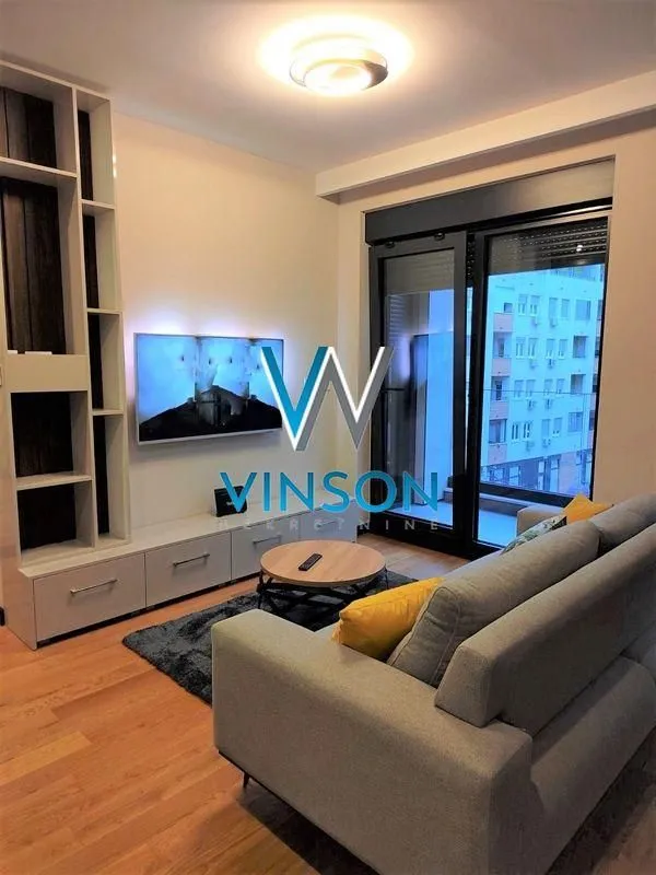 Izdavanje, jednosoban stan, 43m², Železnička Stanica, Novi Sad Sve Podlokacije